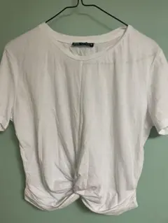 ZARAホワイト クロップド Tシャツ