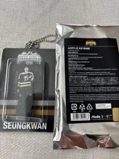 SEVENTEEN's HOME アクリルキーリング スングァン