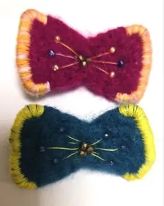 フェルト蝶結びブローチ2個セット