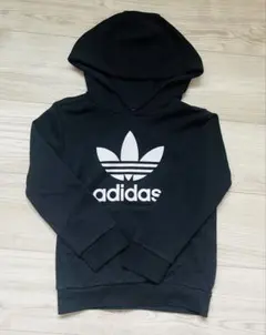 【美品】【値下げ】adidas ブラック フード付きパーカー　120