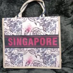 SINGAPORE バッグ 花柄 ベージュ 男女 トートバッグ　手提げ　袋
