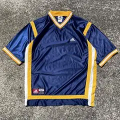 90s~00s adidas ロゴ刺繍 ツヤあり生地 大きめ 古着 アップウェア