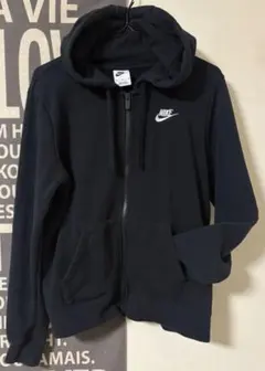 NIKE ジップアップパーカー　ブラック　レディース　Mサイズ