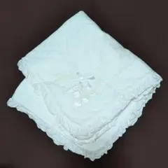 ファミリア★リボン付き！お花アップリケ付き！おくるみ★