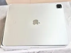 iPad Pro 12.9インチ第4世代256GBシルバー