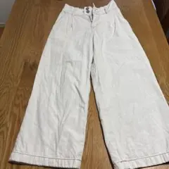 GU ホワイト ワイドパンツ Sサイズ