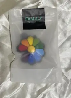 公式☆新品☆G-DRAGON 'FAM' MEETING クッションカバー☆ - メルカリ
