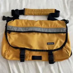 patagonia ハーフマス メッセンジャーバッグ