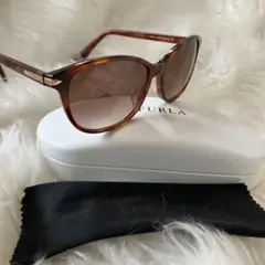 FURLA サングラス べっ甲柄 ケース付きのサムネイル