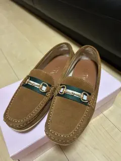 DIANA ブラウン スエード ローファー ゴールドチェーン