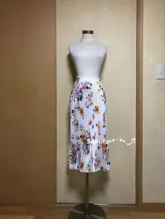ZARA BASIC フラワープリーツロングスカート XS
