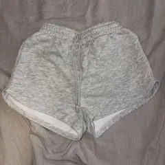 H&M グレー ショートパンツ US XS