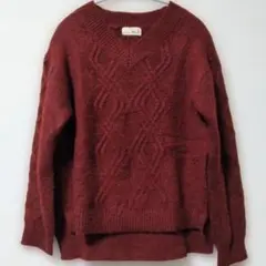 TITICACA ボルドーケーブルニット