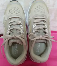 Item thumbnail for item 98e822f4-322e-4ab2-b5b5-6fbc529613f9