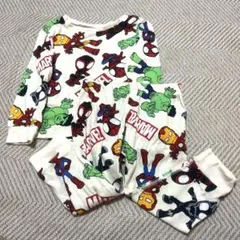 H＆M MARVELセットアップ　パジャマ