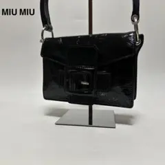 o68【極美品】ミュウミュウ　アーカイブ　ブラック　パテントレザーハンドバッグ. o68【極美品】ミュウミュウ アーカイブ ブラック パテントレザー