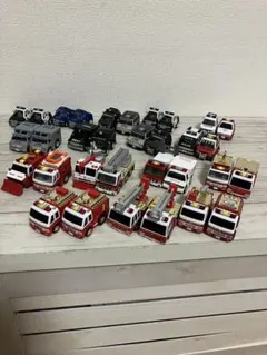 チョロQ33個セット　ダルガ消防車警察車両２４CTU　ジャックバウアーミニチュアのサムネイル