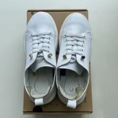 Smart Walk 白 スニーカー 22.5cmのサムネイル