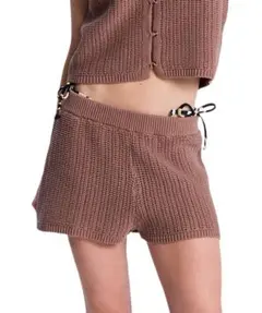【美品】ROXY BEACH BUNGALOW SHORTIE ショートパンツのサムネイル