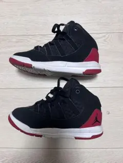 【美品】Jordan バスケシューズ／18cm