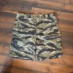 H*L様 supreme シュプリーム カーゴ ショートパンツ カモ柄 タイガー