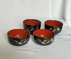 中古 椀 大2 個 小2個セット　桂由美　花柄 黒赤 汚れあり