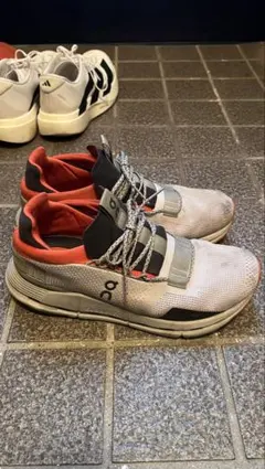 On Cloudnova Silver/Orange 26.5