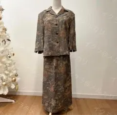 バーバリー　スカートセットアップ　花柄　リネンウール　大きいサイズ