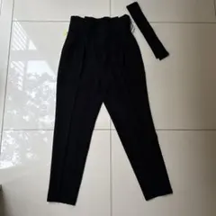 黒プリーツスラックス ベルト付き