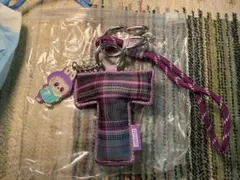 Ｒ*Ｏ様 「T」新品　POPMART LABUBU PIN FOR LOVE キ