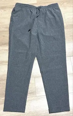 ジョガーパンツ