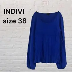 INDIVI インディヴィ　プリーツデザイン 長袖トップス ロイヤルブルー　薄手のサムネイル