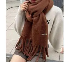 新品Chicoブローチ付太フリンジストール　chicoマフラー　ストール