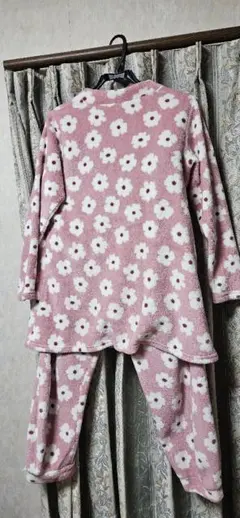 Item thumbnail for item fe229f93-4400-4540-a46e-15df8aedc4fc