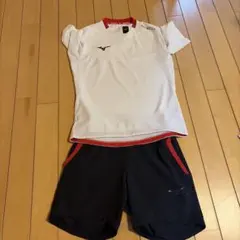 た*様 Mizuno Morelia Mサイズ シャツとショートパンツSサイズセ