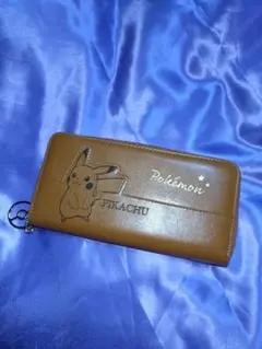ピカチュウ長財布