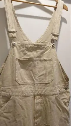 ベージュ オーバーオール 前面ポケット付き