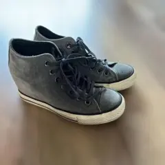 CONVERSE グレー ハイカットインヒールスニーカー　サイズ22cm