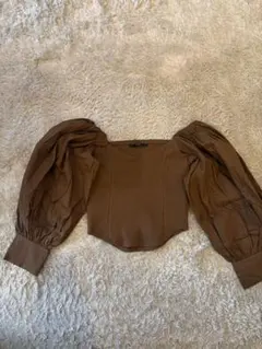 『新品未使用』オフショルトップス EMODA パフスリーブ ブラウス