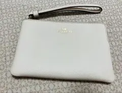 COACHレザーポーチ　チョークホワイト