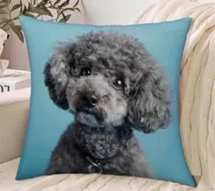 シルバー系トイプードルプリントクッションカバー〔新品未使用〕