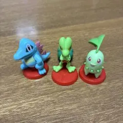 ポケモンチョコエッグ　チコリータ・キモリ・ワニノコ フィギュア 3体セット