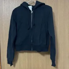 新品未使用　GU ブラック フルジップパーカー Sサイズ