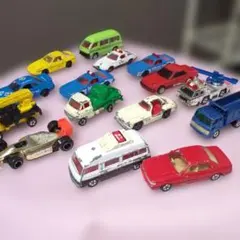 トミカ15台セット