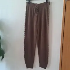 Item thumbnail for item 20145a36-1c61-4b2f-a678-4172c5a104e3