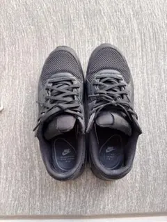 ナイキ NIKE エアマックス スニーカー 黒 ブラック 24.5cm