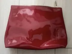 イヴ・サンローラン　エナメルポーチ