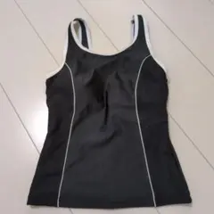 ユニクロ　スポーツ水着のサムネイル