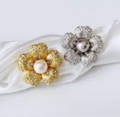 フラワースワロフスキーミニブローチ／シルバー