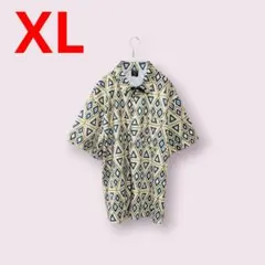 USED古着　幾何学模様シャツ　半袖　オーバーサイズ　XL　匿名配送